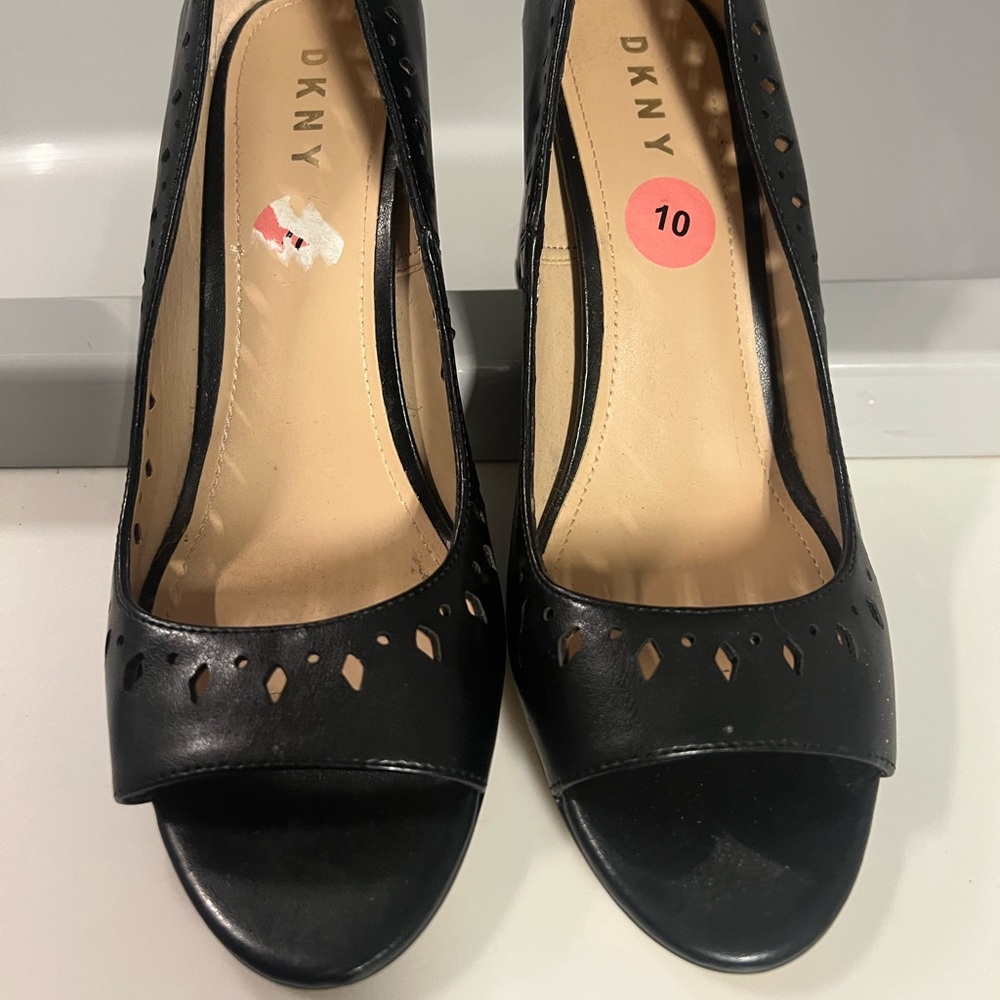 DKNY High Heels Size 10 -New